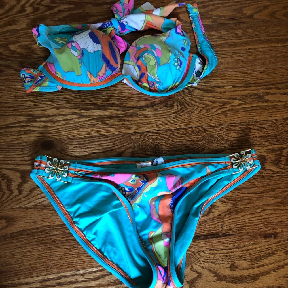 Trina Turk Size 8 (top and bottom) Bikini